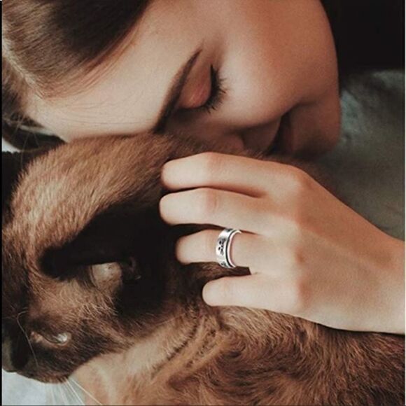 Cat Meditation Anxiety Fidget Spinner Ring - Picture 2 of 7